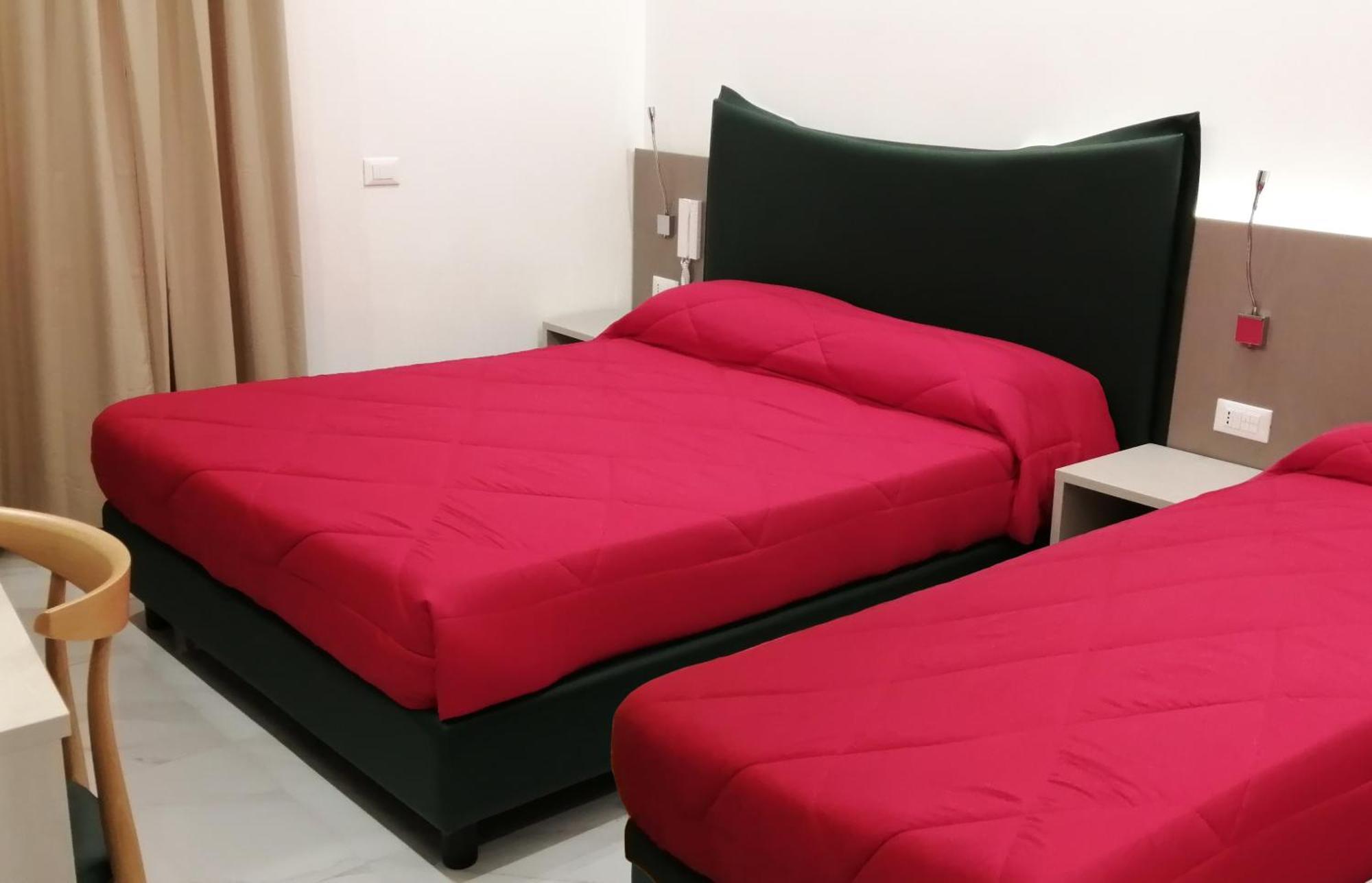 Hotel House Gargano San Giovanni Rotondo Bagian luar foto
