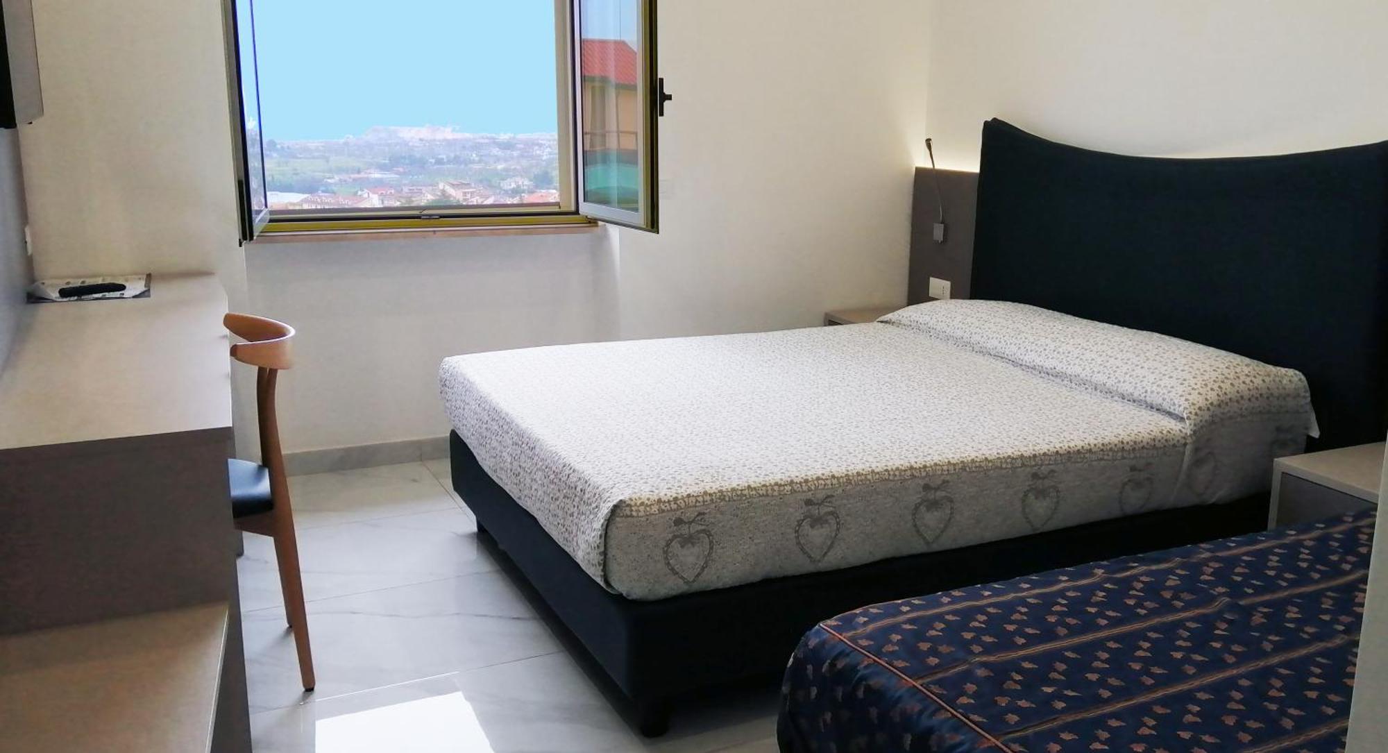 Hotel House Gargano San Giovanni Rotondo Bagian luar foto